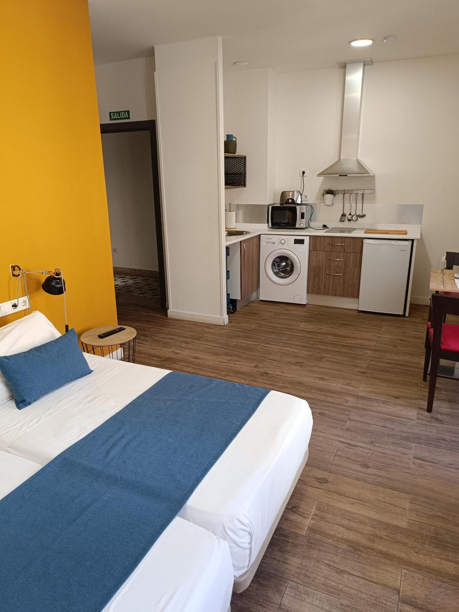 Apartamentos Al-Qazeres Luxury La Concepcion Caces 외부 사진