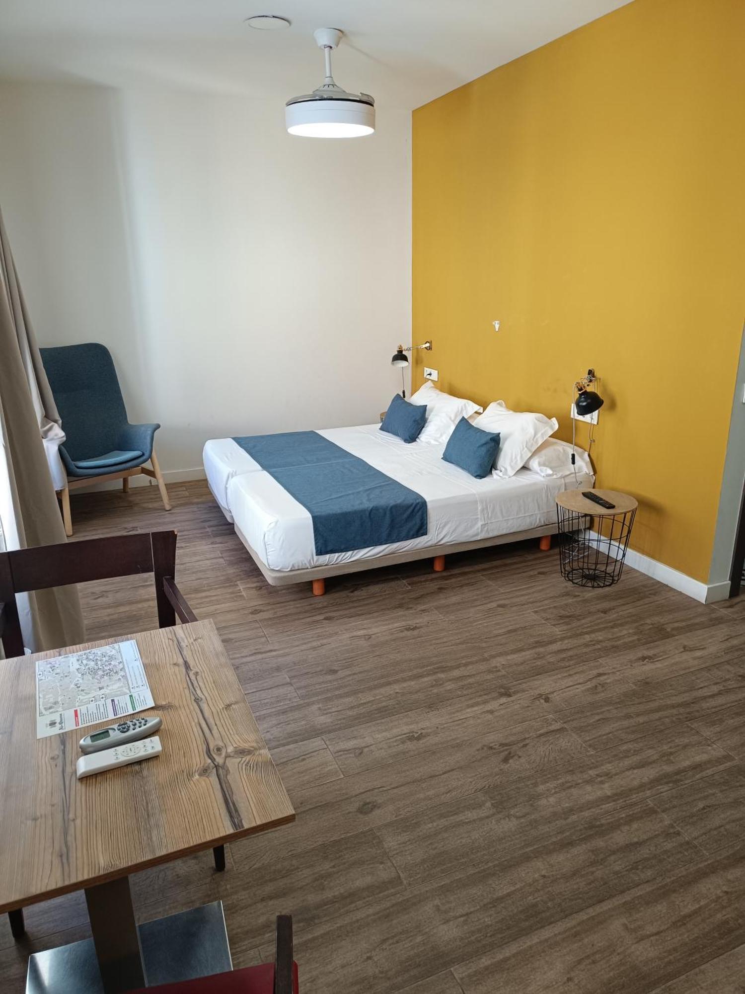 Apartamentos Al-Qazeres Luxury La Concepcion Caces 외부 사진