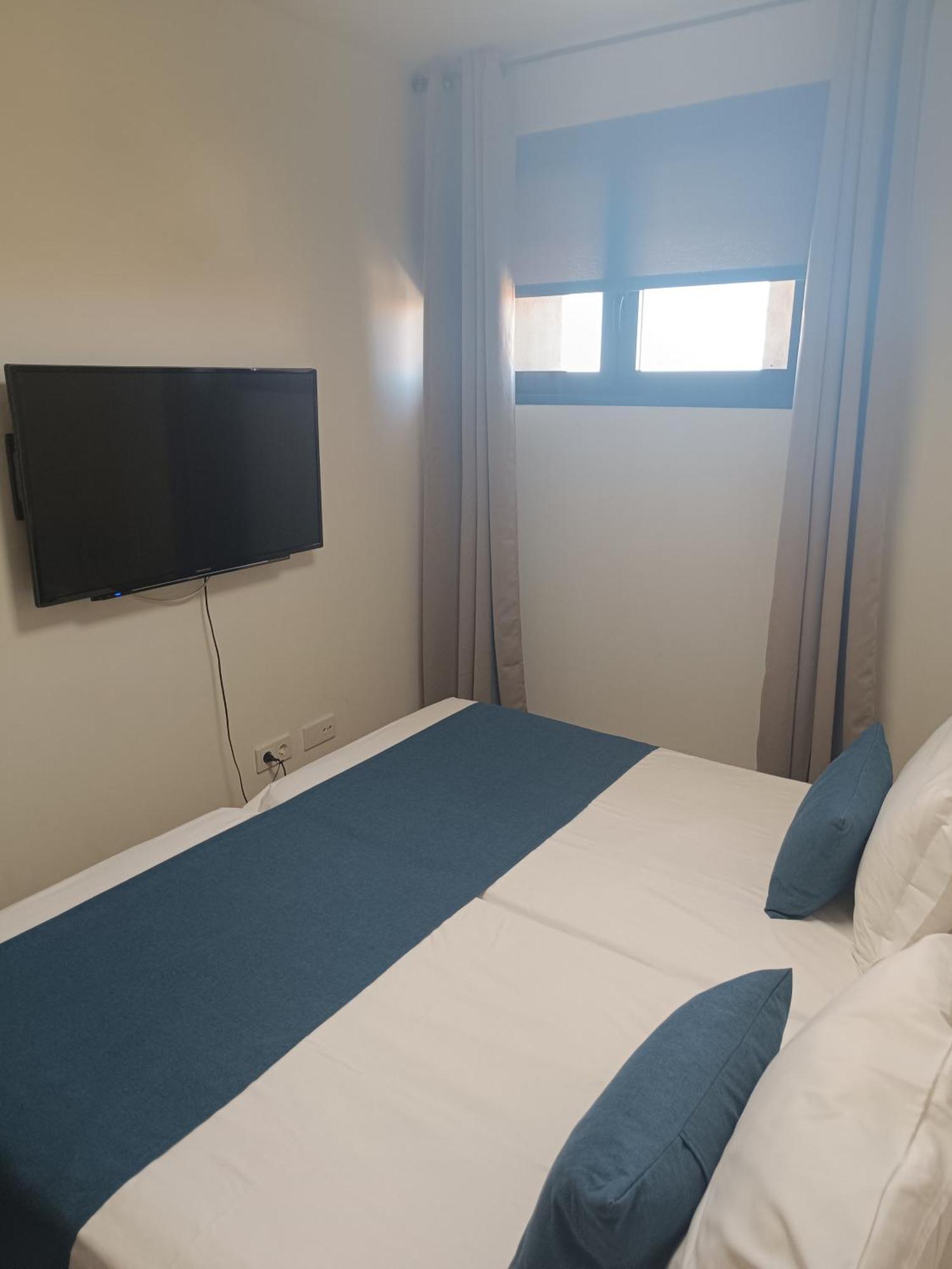 Apartamentos Al-Qazeres Luxury La Concepcion Caces 외부 사진