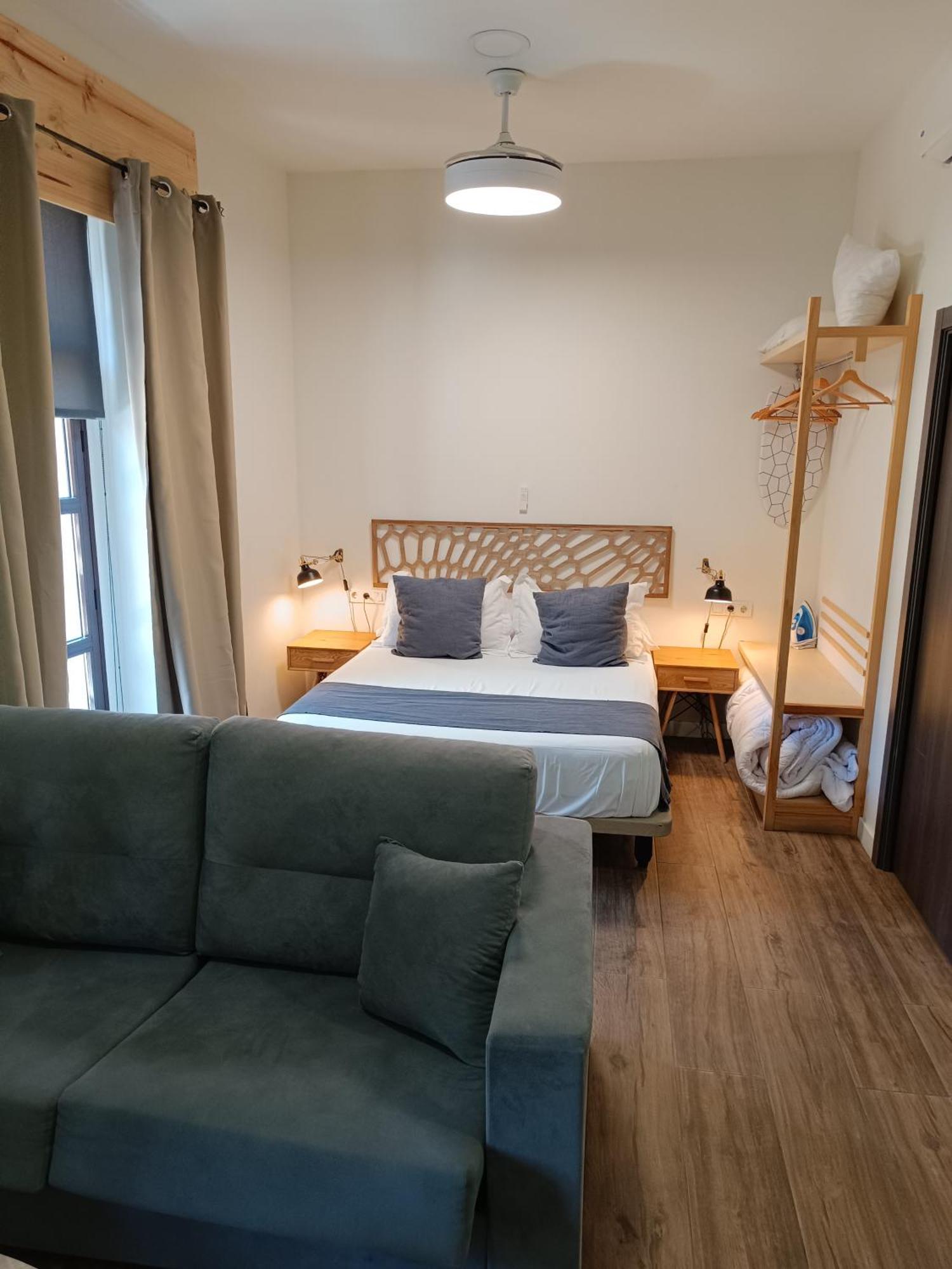 Apartamentos Al-Qazeres Luxury La Concepcion Caces 외부 사진