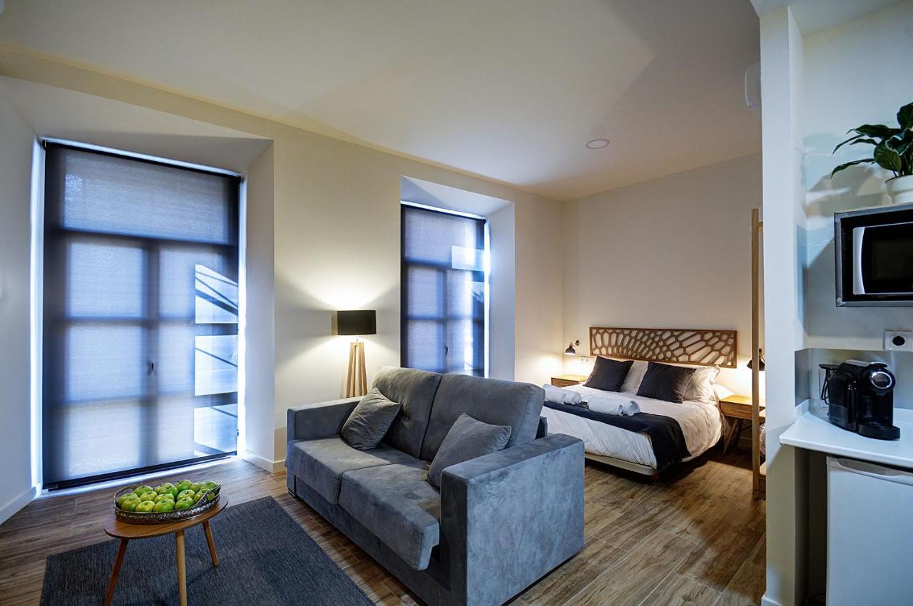 Apartamentos Al-Qazeres Luxury La Concepcion Caces 외부 사진
