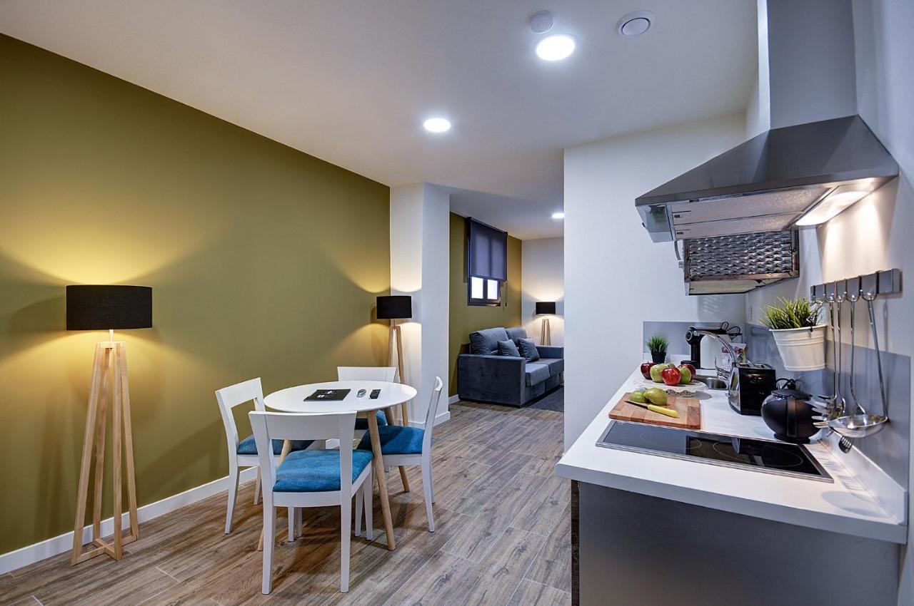 Apartamentos Al-Qazeres Luxury La Concepcion Caces 외부 사진
